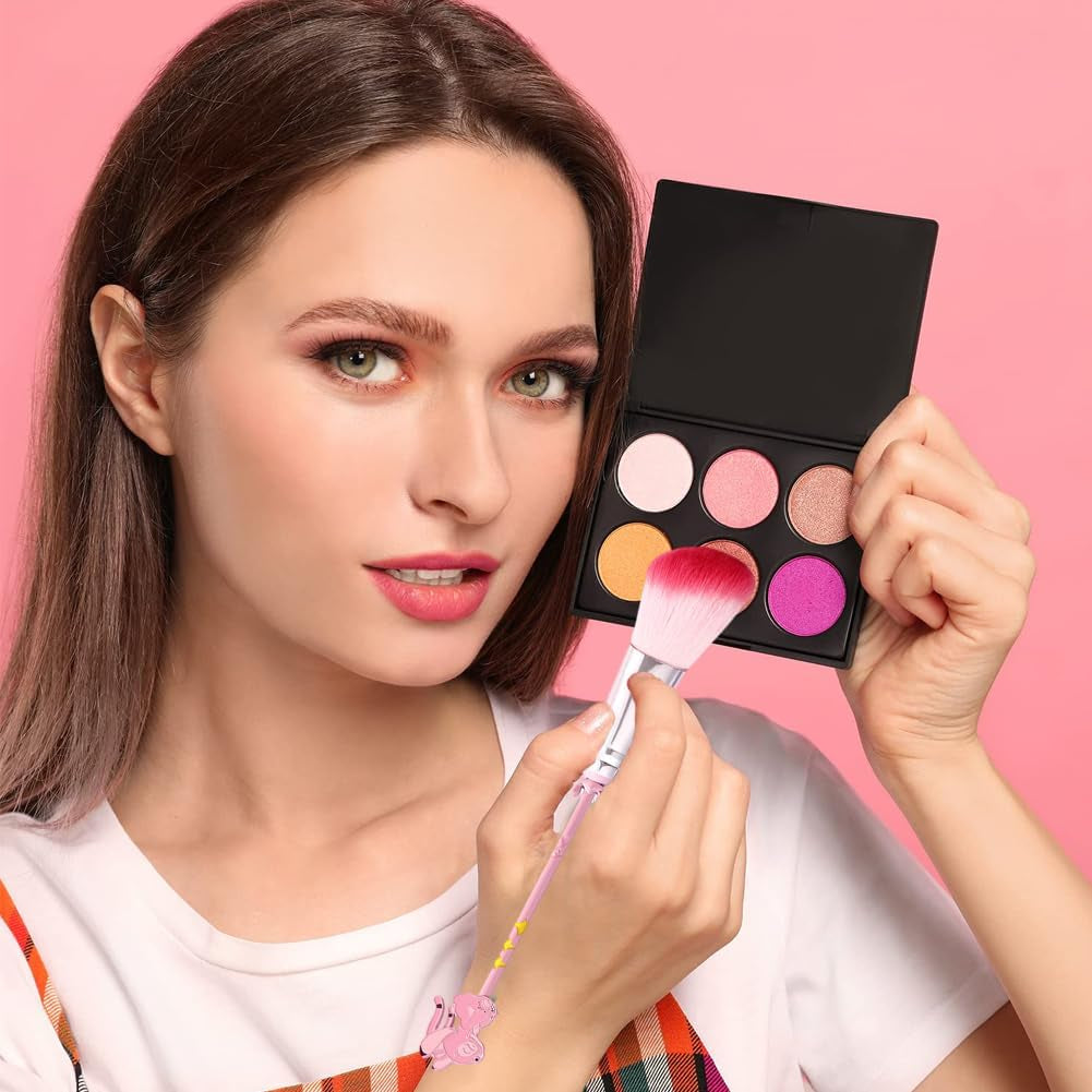 5Pcs Cartoon Makeup Brushes Set with Bag, Kawaii Cosmetic Brushes Anime Collection for Foundation Blush Eyeshadow Eyebrow Eyeliner Face Concealer Powder Makeup Brush Gift for Girl Women