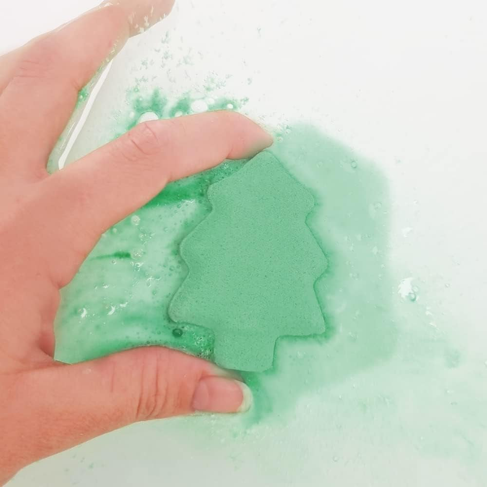 12 X Christmas Bath Bomb Gift Set from , Great Value Stocking Fillers for Children, Bath Fizzers, Xmas Presents for Boys & Girls, Organic, Moisturising, Vegan Friendly & Cruelty Free
