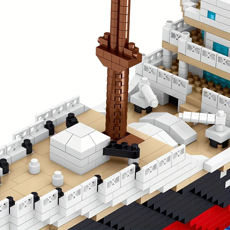 4404PCS Titanic Building Blocks Cruise Ship Mini Assemble Bricks Model Toys Kits Desktop Decoration Christmas Gifts for Children