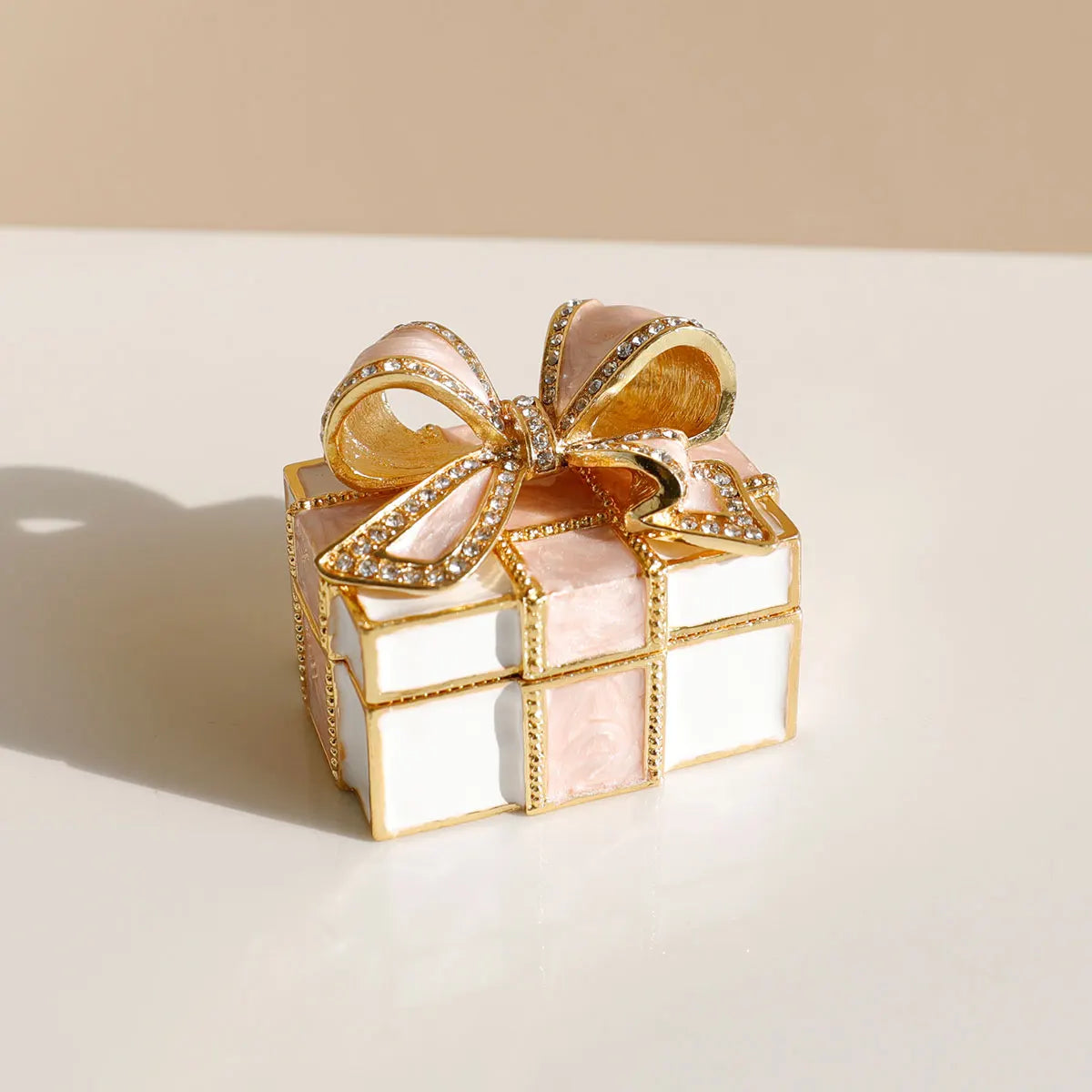 Pink Butterfly Trinket Box,Bow Hinged Jewelry Box Decorated with Crystal ,Alloy Storage Box