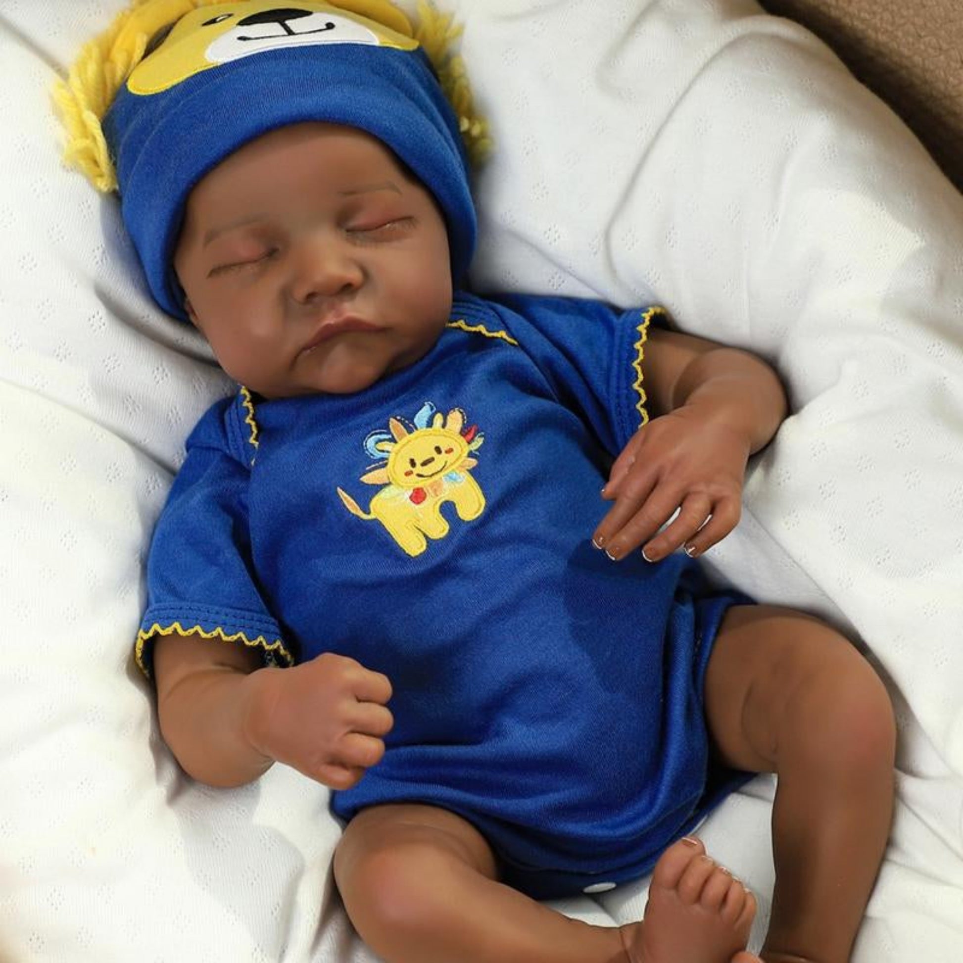 WOOROY Reborn Baby Doll - Birthday & Christmas Gift 18" Africa American Black & Brown Skin Cloth Body, Realistic Baby Dolls, Gift Ideas for Kids 3+