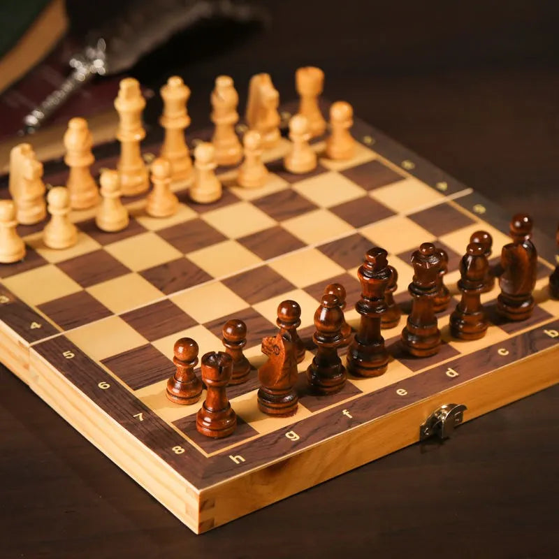 Magnetic Wooden Folding Chess Set Felted Game Board 24Cm*24Cm Interior Storage Adult Kids Gift Family Game Chess Board